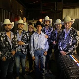 Meet your Posher, Mario ismael